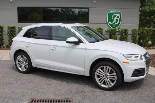 2020 Audi Q5 40 Premium Plus