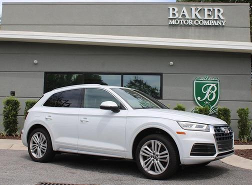2020 Audi Q5 40 Premium Plus