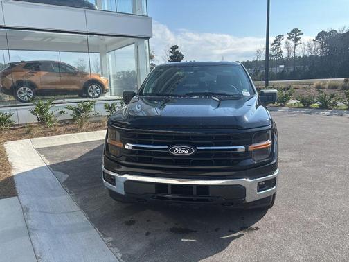 Black Metallic 2024 Ford F-150 XLT