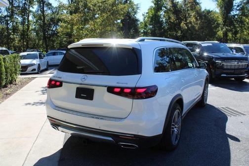 2025 Mercedes-Benz GLS 450 4MATIC