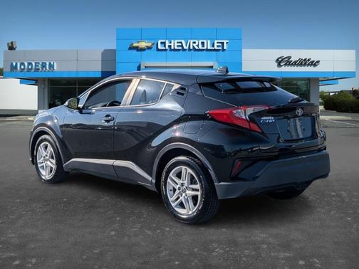 2021 Toyota C-HR LE