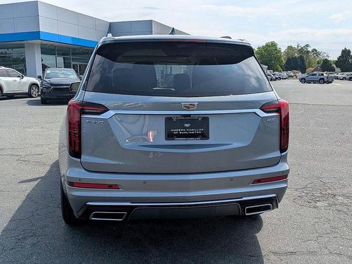 2025 Cadillac XT6 Premium Luxury FWD