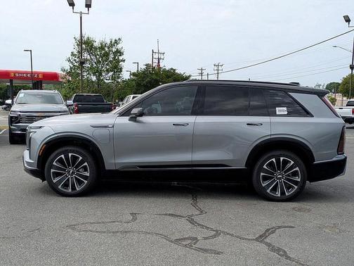 2026 Cadillac VISTIQ Sport