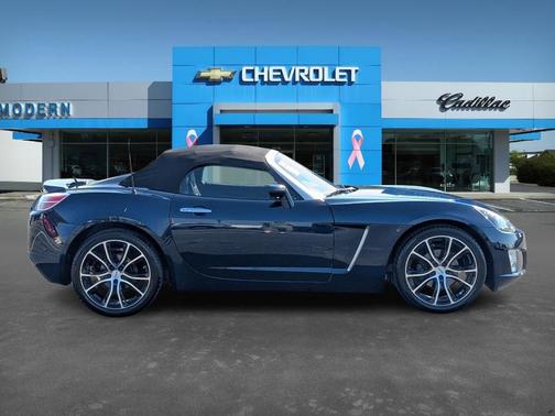 2008 Saturn Sky Red Line