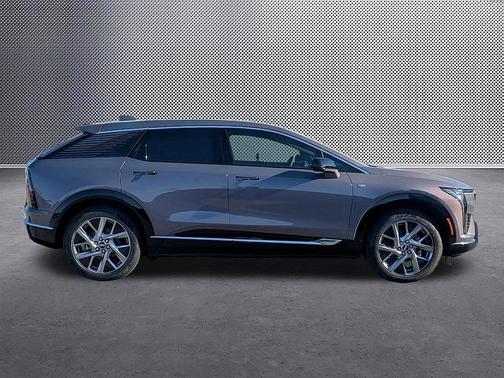 2026 Cadillac OPTIQ Premium Luxury