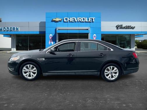 2011 Ford Taurus SEL