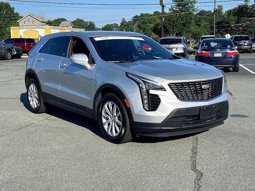 2022 Cadillac XT4 Luxury