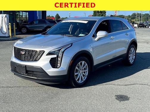 2022 Cadillac XT4 Luxury