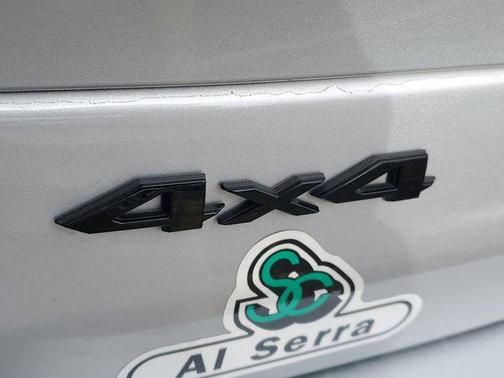 Silver Zynith 2026 Jeep Grand Cherokee Limited