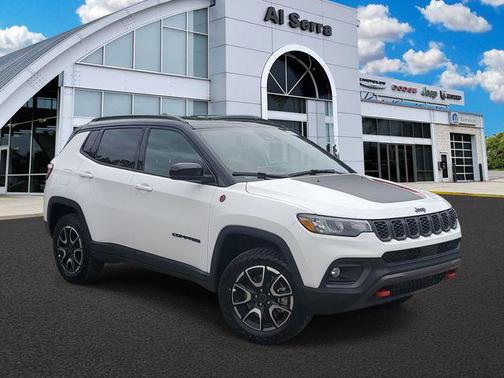 Bright White Clearcoat 2026 Jeep Compass Trailhawk