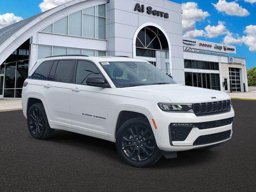 Bright White Clearcoat 2026 Jeep Grand Cherokee Limited