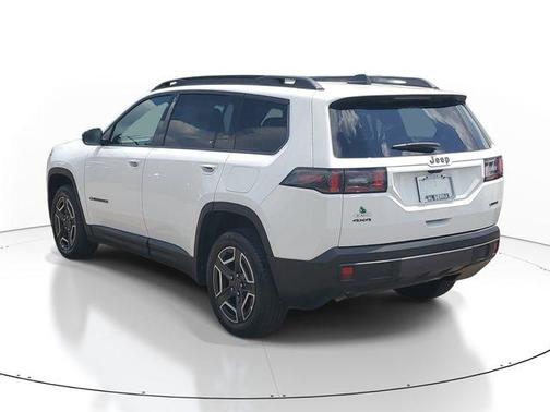 Bright White Clearcoat 2026 Jeep Cherokee Limited