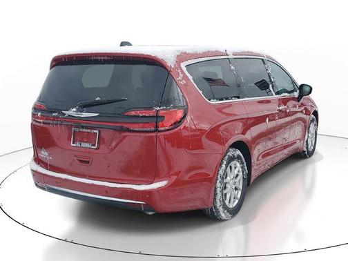 2026 Chrysler Pacifica L