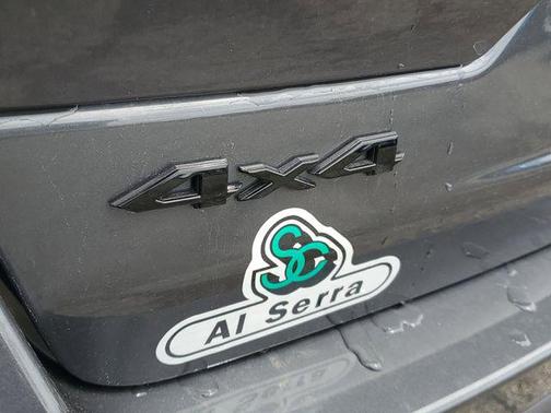 Baltic Gray Metallic Clearcoat 2026 Jeep Grand Cherokee Altitude