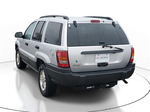 2004 Jeep Grand Cherokee Laredo