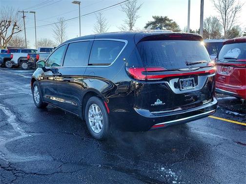 2026 Chrysler Pacifica L