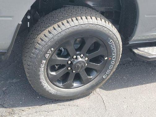 Ceramic Gray Clearcoat 2026 RAM 2500 Laramie Crew Cab 4x4 6'4' Box