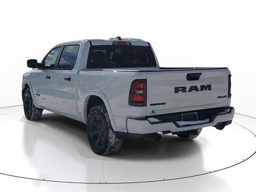 Bright White Clearcoat 2026 RAM 1500 Big Horn/Lone Star