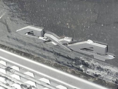 Diamond Black Crystal Pearlcoat 2026 RAM 2500 Big Horn Crew Cab 4x4 6'4' Box