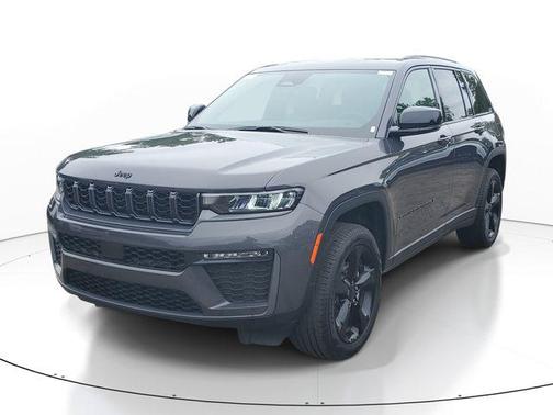 Baltic Gray Metallic Clearcoat 2026 Jeep Grand Cherokee Limited