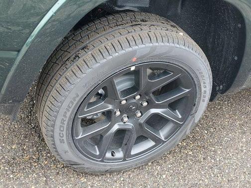 Serrano Green Metallic 2026 RAM 1500 Laramie