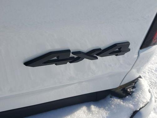 Bright White Clearcoat 2026 RAM 1500 Big Horn/Lone Star