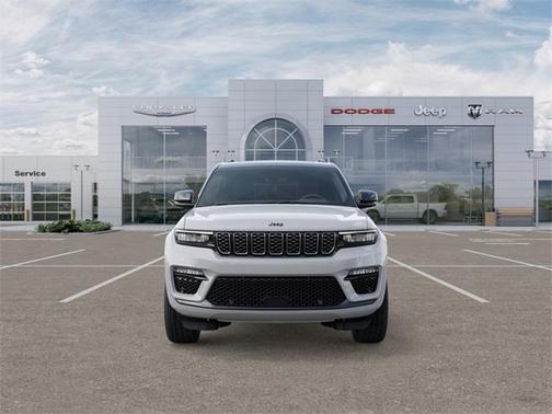 2025 Jeep Grand Cherokee Summit
