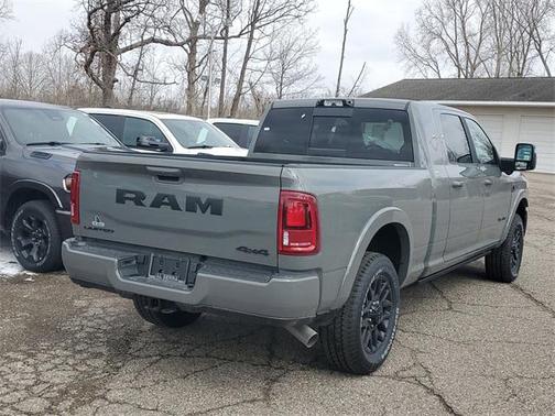 2026 RAM 2500 Limited Mega Cab 4x4 6'4' Box