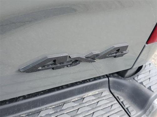 2026 RAM 2500 Limited Mega Cab 4x4 6'4' Box