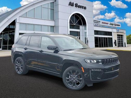 Diamond Black Crystal Pearlcoat 2026 Jeep Grand Cherokee Limited