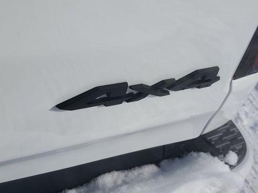 Bright White Clearcoat 2026 RAM 1500 Big Horn/Lone Star