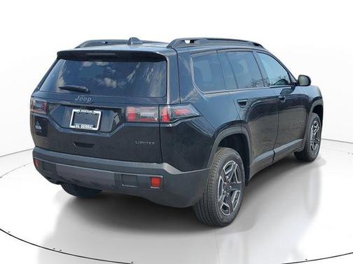 Diamond Black Crystal Pearlcoat 2026 Jeep Cherokee Limited