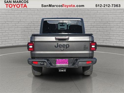 2021 Jeep Gladiator Willys 4x4