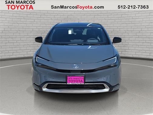 2025 Toyota Prius L