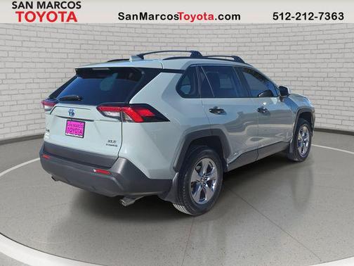 2023 Toyota RAV4 Hybrid XLE