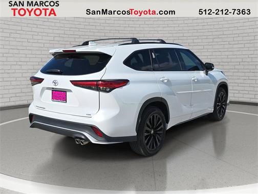 2023 Toyota Highlander XSE