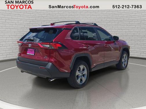 2025 Toyota RAV4 Hybrid LE