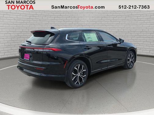 Black 2026 Toyota Crown Signia XLE
