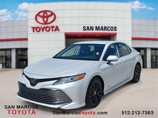 2020 Toyota Camry XLE