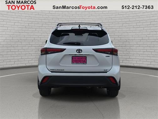 2025 Toyota Highlander Hybrid XLE