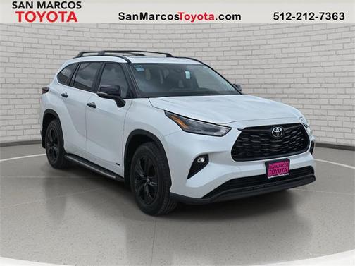 2025 Toyota Highlander Hybrid XLE