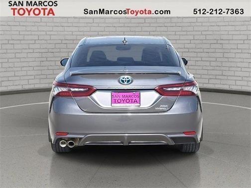 2024 Toyota Camry Hybrid SE