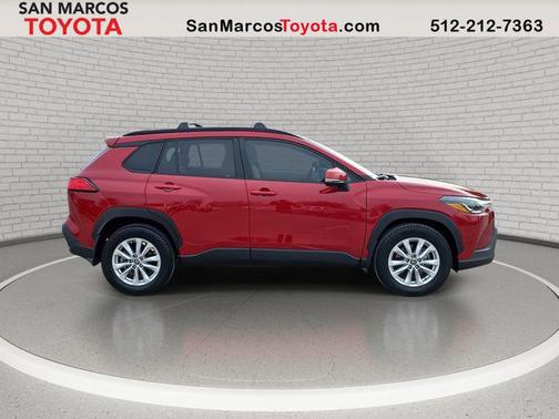 2023 Toyota Corolla Cross LE