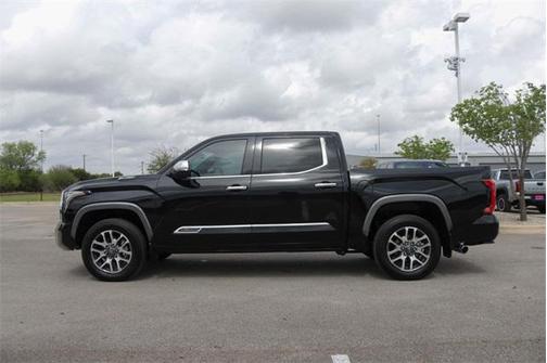 2025 Toyota Tundra Hybrid 1794 Edition
