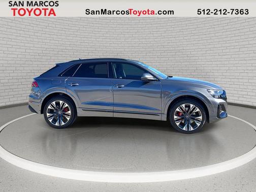 2025 Audi Q8 55 Premium Plus