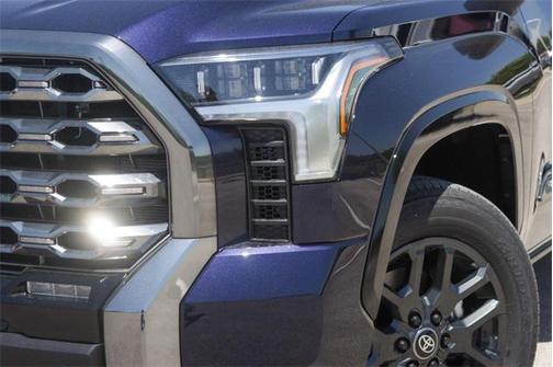 2025 Toyota Tundra Hybrid Platinum