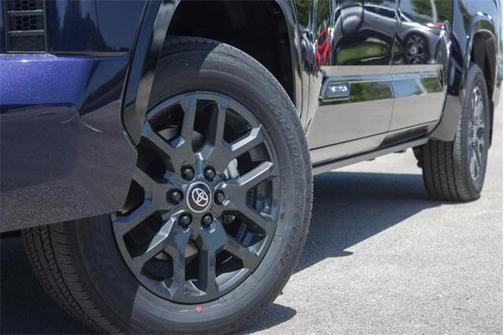 2025 Toyota Tundra Hybrid Platinum