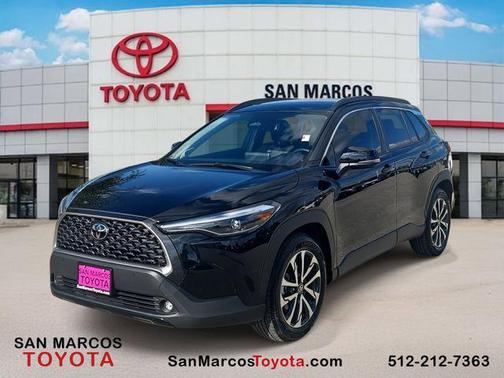 2025 Toyota Corolla Cross XLE