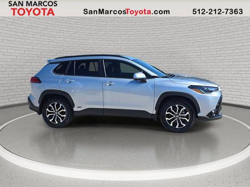 2024 Toyota Corolla Hybrid SE