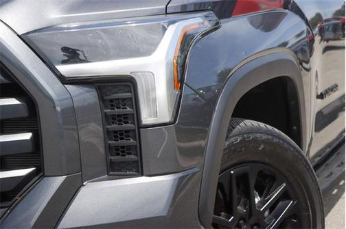 2024 Toyota Tundra Hybrid Limited